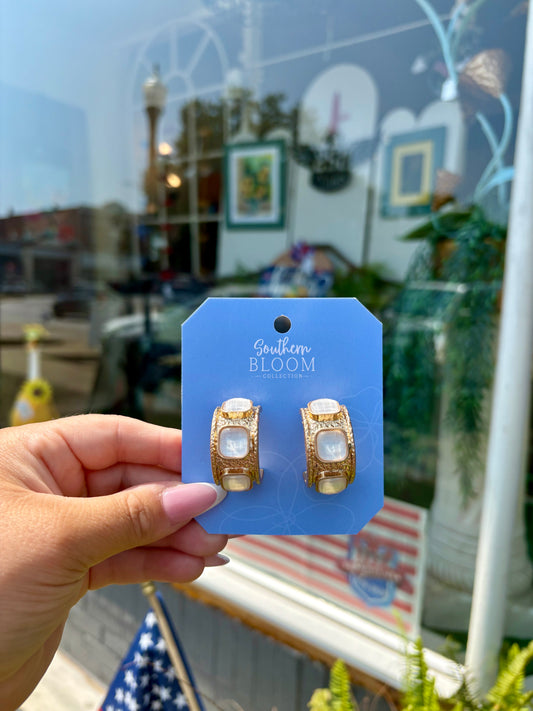 “Palazzo Stone Hoops Cream”
